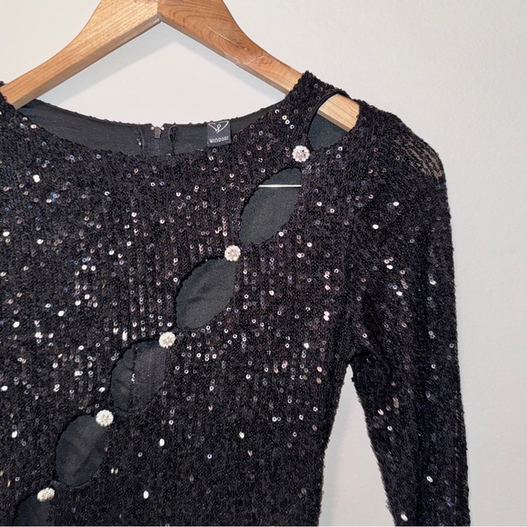 Windsor Women’s US Small Black Cut To Perfection Sequin Rhinestone Button Dress - Picture 8 of 11